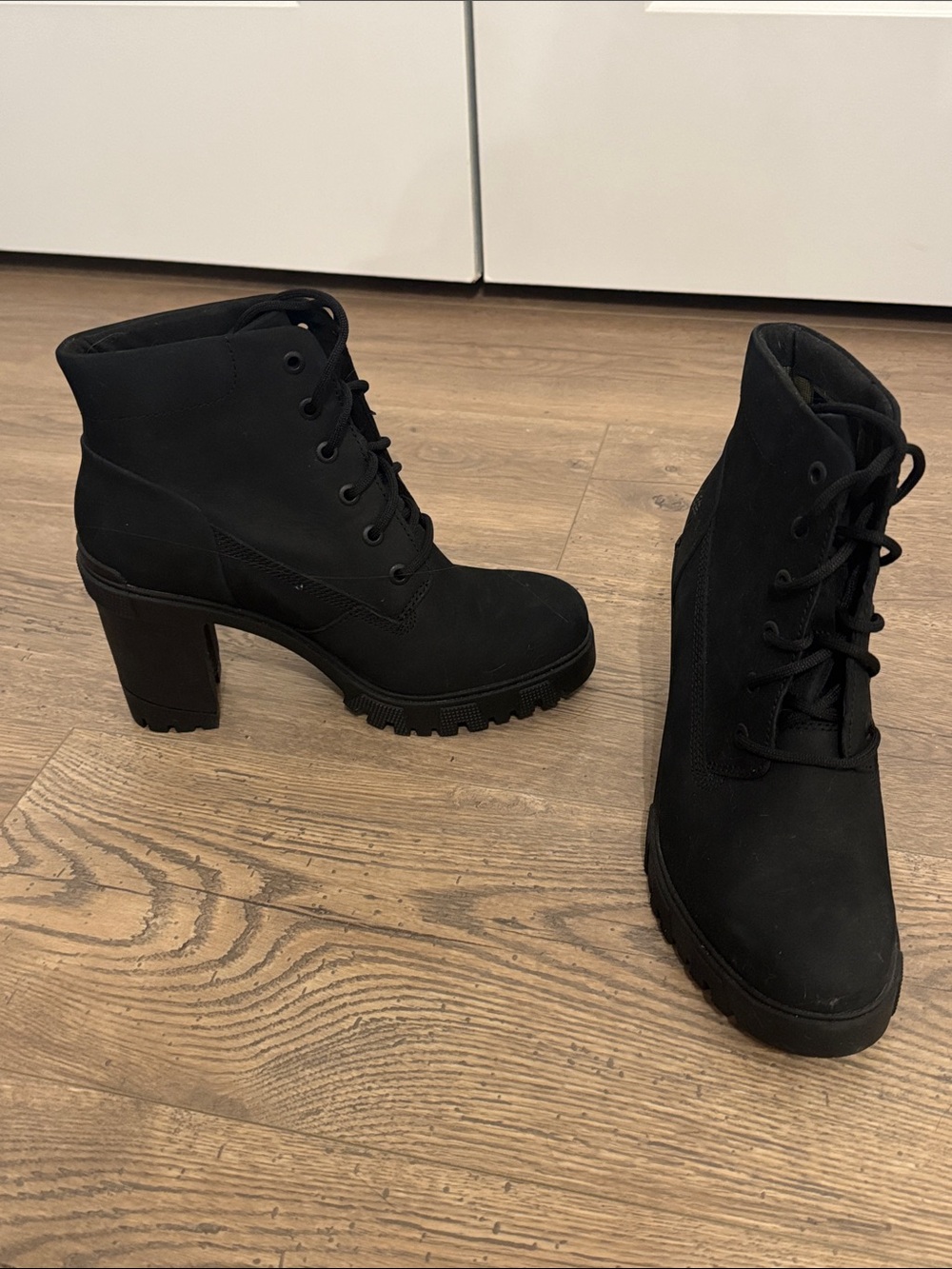 Timberland Black Lace-Up Chunky Heel Ankle Boots - Brand New Never Worn